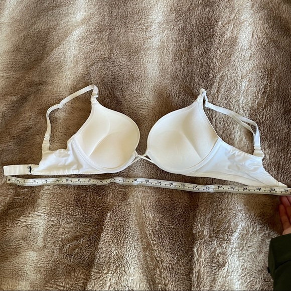 VICTORIA SECRET BOMBSHELL BRA WHITE - Picture 2 of 4